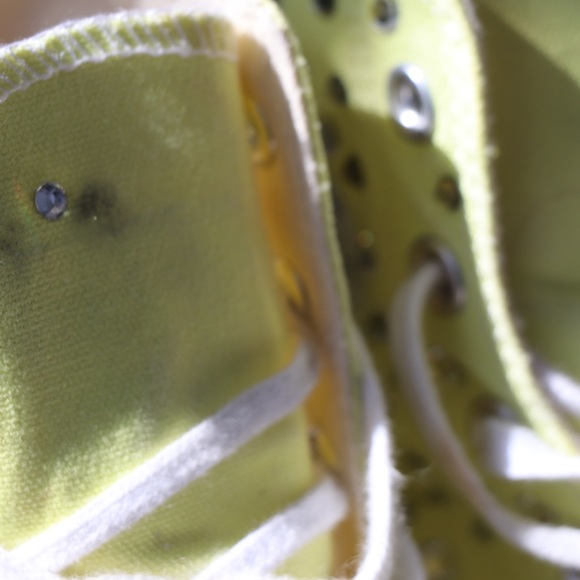 Platform converse custom bedazzled in lime green! Size 7.5 womens - Picture 5 of 6
